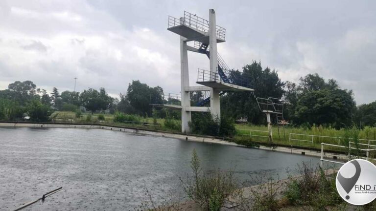 Verlate plekke: Duncanville- openbare swembad