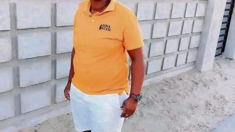 Zoliswa Vuthela