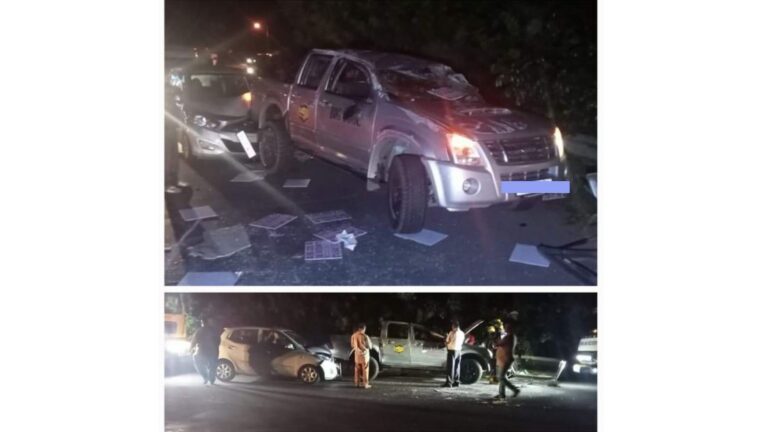 23 beseer waarvan 15 kinders toe bakkie rol