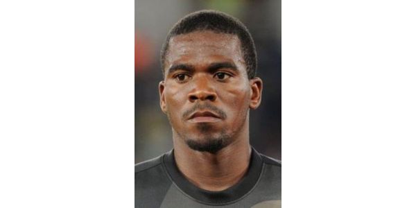 Niemand het gebel vir hulp na Senzo Meyiwa vermoor is nie, hoor hof