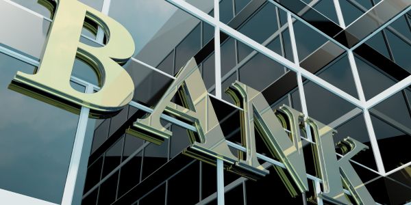 Groep wil hê banke wat rand manipuleer moet swaarder gestraf word
