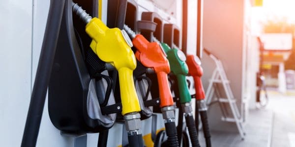 Petrolprys daal moontlik terwyl diesel in Augustus styg