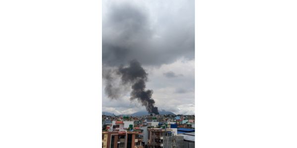 Net 1 uit 19 mense op Nepalese vlug oorleef vliegtuigongeluk