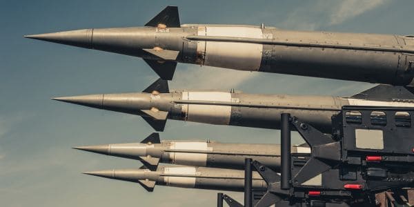 Israel verskerp ontruiming in Gaza na aanval op skool