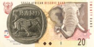 NSFAS application 2026 — South African Rand R5 coin and R20 banknote